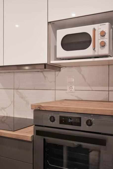 Fix 2Bd Apartment With Parthenon View Athens Exterior photo